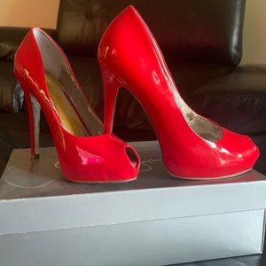 Jessica Simpson Lizza Red HOT Heels